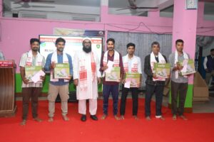 Read more about the article A Day of Gratitude: Supporting Staff Felicitated at Markaz Academy